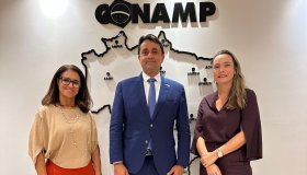 Presidente da CONAMP recebe visita de representantes do MPES